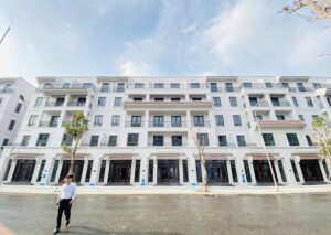 Xu hướng giá bán Vinhomes Global Gate 2026